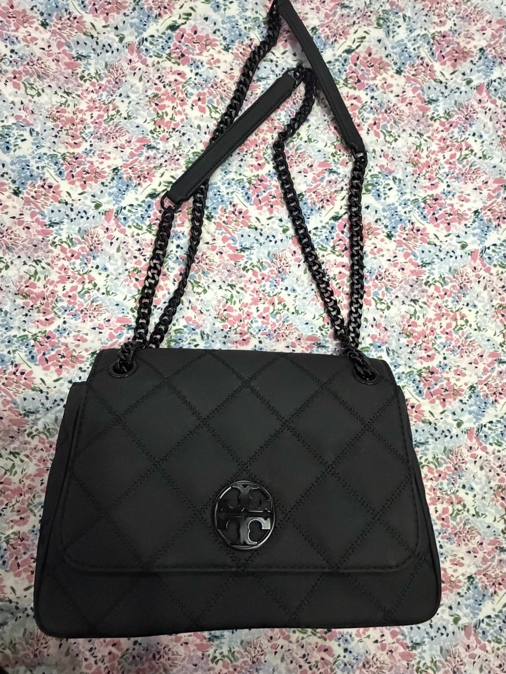 Tory Burch Black Quilted Shoulder Bag with Chain Strap